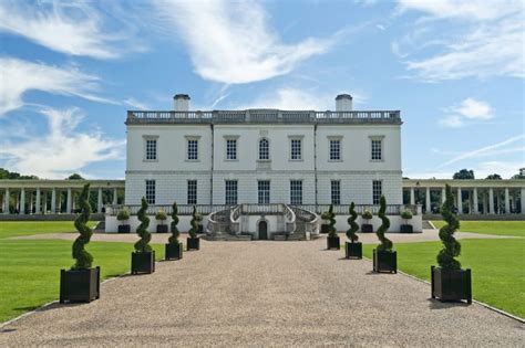 the queen's house greenwich london.